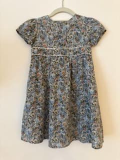 BeBe PetitsPoisVert ベベ ワンピース 120cmのサムネイル
