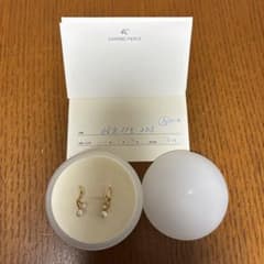 4°C パール付きフックピアス - メルカリ