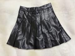 GRL プリーツスカート ブラック Sサイズ　スカパンのサムネイル