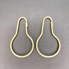 未使用品 大2個セット 真鍮製ドロップ型キーホルダー ダルマピン 