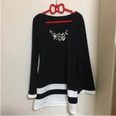 ビジュー付き バイカラー ワンピのサムネイル