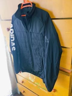 アディダス　トレーニングジャンパーのサムネイル