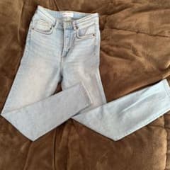 ZARA レディース　スキニーパンツ　34のサムネイル