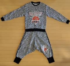 adidas Jeremy Scott レオパード柄 スウェット　セットアップのサムネイル