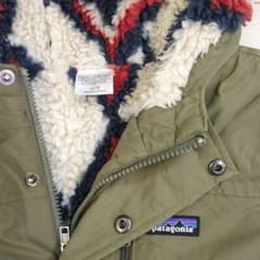 patagonia フード付きジャケット キッズXL オリーブグリーン Patagonia パタゴニア フード付きジャケット オリーブ S 7-8 - メルカリ