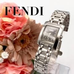 FENDI◎腕時計◎クォーツ◎ズッカ◎7000L◎フェンディ◎スクエア◎黒文字盤 FENDI◎腕時計◎クォーツ◎ズッカ◎7000L◎フェンディ◎スクエア