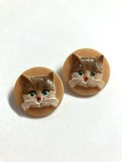 【新品】チェコガラスボタン かわいい猫２個セット レア