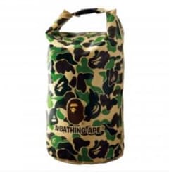 A BATHING APE カモ柄ドライバッグ smart付録のサムネイル