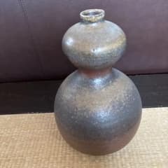 瓢箪型 陶器 花瓶 焼き締め　一輪挿し　瓢箪 一輪挿し 花瓶 陶器 瓢箪型 焼き物 備前焼 - メルカリ