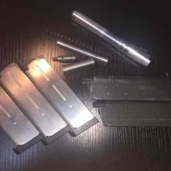 【玩具】東京マルイ純正 M1911シリーズ用スペアマグ×5&パーツのサムネイル