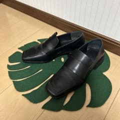 ブラック ローファー スリッポンのサムネイル