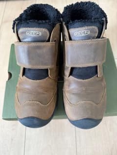 KEEN キッズブーツ ブラウン 22cmのサムネイル