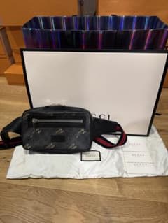 GUCCIグッチ ボディバッグ ソフト GGスプリームキャンバス タイガー 黒 GUCCIグッチ ボディバッグ ソフト GGスプリームキャンバス タイガー 黒