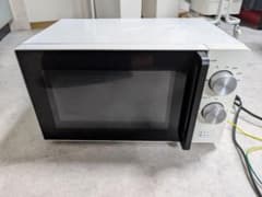 【最終値引き】ホワイト 単機能電子レンジ Amadana AT-DR11のサムネイル