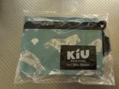 KIU マルチポーチ　ラッコのサムネイル