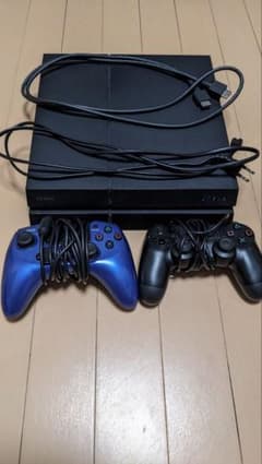 PS4 プレステ4 本体　CUH 1200Aのサムネイル