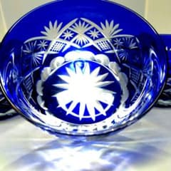 薩摩切子小鉢（青色・赤色）2個セットです。メルカリ発送です。 新品未使用江戸切子藍色被せガラスクリスタルカット小鉢向付け 3点