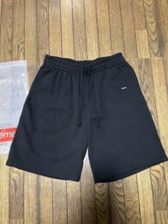 Supreme small box sweatshort 25ss 黒Sサイズ - メルカリ