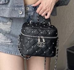 ♡*♡様 GYDA ラインストーンキルティングBAGのサムネイル