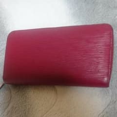 ルイヴィトン エピ 長財布のサムネイル