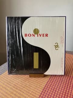 Bon Iver 【22 over soon】のサムネイル