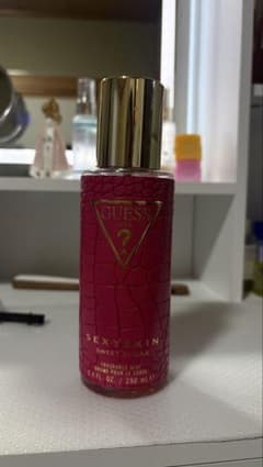 GUESS SEXY SKIN SWEET SUGAR 250mlのサムネイル