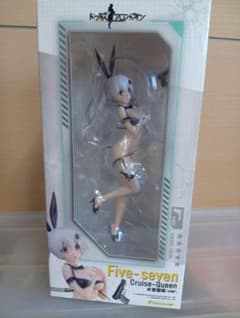 ドールズフロントラインFive-seven 水着重傷ver.フィギュア新品未開封