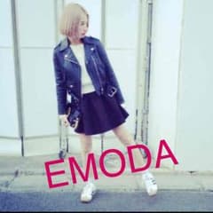 ゆう様専用  EMODAネイビースカートのサムネイル