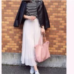 新品タグ付き  UNIQLO ハイウエストシフォンプリーツスカート  Lのサムネイル