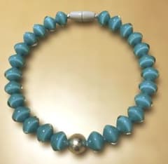 シスカ ターコイズカラー レジンネックレス 純銀箔使用 新品 - メルカリ