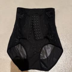 ギュギュギュ ガードル M 黒色のサムネイル