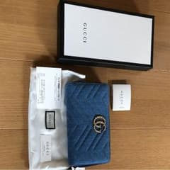 GUCCI ジップアラウンドウォレットのサムネイル