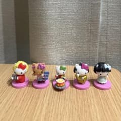 ハローキティ チョコエッグ フィギュア 5種のサムネイル