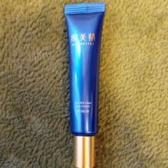 肌美精　リンクルケア密着濃厚アイクリームのサムネイル