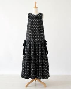 美品＊CAROLINA GLASERフラワーサイドベロアリボンノースリワンピース