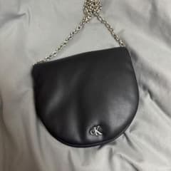 Calvin Klein ショルダーバッグのサムネイル