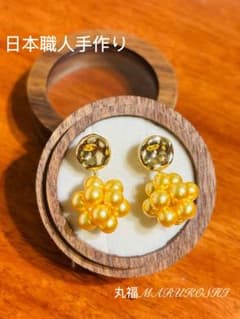 【フォロワー限定セール❣️】日本職人手作り　花型パールビーズ 花形ピアス　シルバーのサムネイル