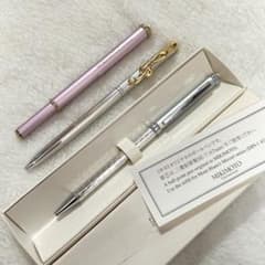 ミキモト　MIKIMOTO ボールペン　3つ　パール付き　音符 ミキモト MIKIMOTO ボールペン 3つ パール付き 音符 - メルカリ