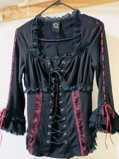 OZZONESTE ゴスロリ・ロリータスタイルブラウス 黒赤 OZZONESTE ゴスロリ・ロリータスタイルブラウス 黒赤 - メルカリ