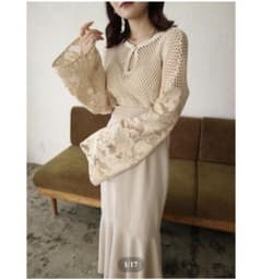 新品 Acka flare sleeve ami topsのサムネイル