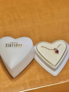 TSUTSUMI ハート型ルビーペンダントネックレス K10 - メルカリ