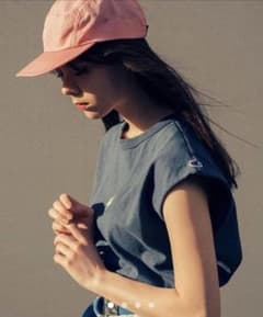 ステューシー×チャンピオン　Tシャツのサムネイル