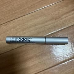 まつげ美容液　ラッシュアディクトのサムネイル