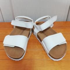 サンダル　新品未使用のサムネイル