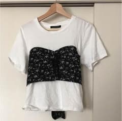 花柄ビスチェ付きTシャツのサムネイル