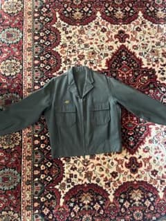 ミリタリージャケット オリーブ　軍　古着のサムネイル
