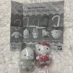 サンリオキャラクターズ カラフルカラビナマスコットチャーム キティ ポチャッコのサムネイル