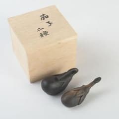 茶道具　瓢介作　黒柿　茄子香合　2点　共箱　V　9543 茶道具 瓢介作 黒柿 茄子香合 2点 共箱 V 9543 - メルカリ
