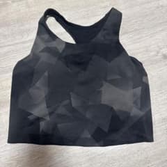 スポーツブラ 2枚セット 総柄 ブラック カーキ　UNIQLOのサムネイル