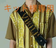 TOGA VIRILIS トーガビリリース  ベルト付ミニウォレットのサムネイル